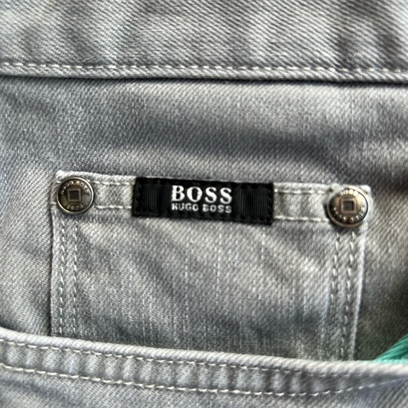 Boss Hugo Maine Regular Fit Light Gray Jeans Men’s SZ 34/30 - Picture 7 of 14